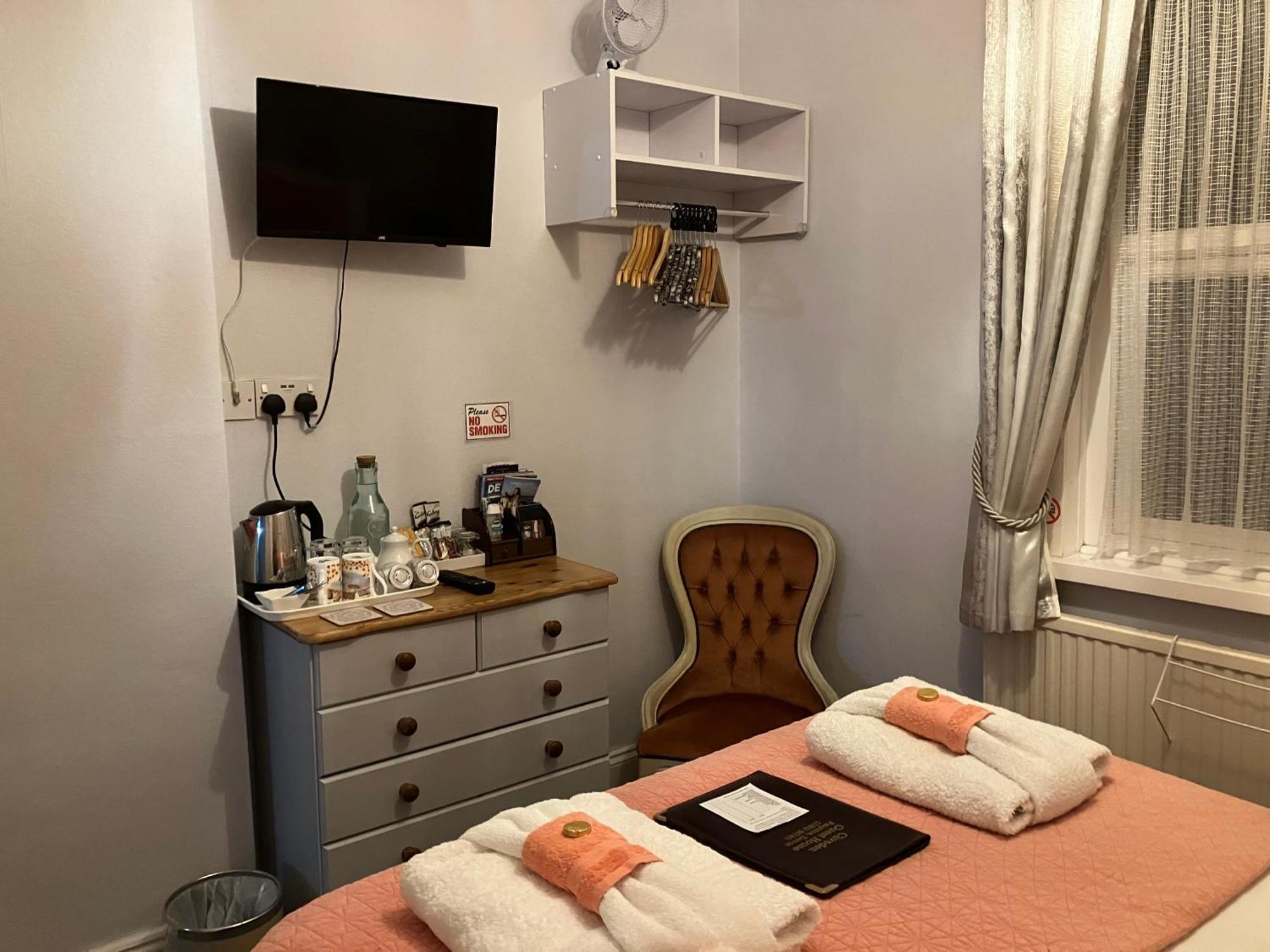 Cliveden Bed & Breakfast Paignton